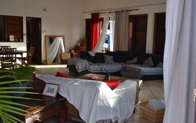 Zen Lounge Villa Gwadinina