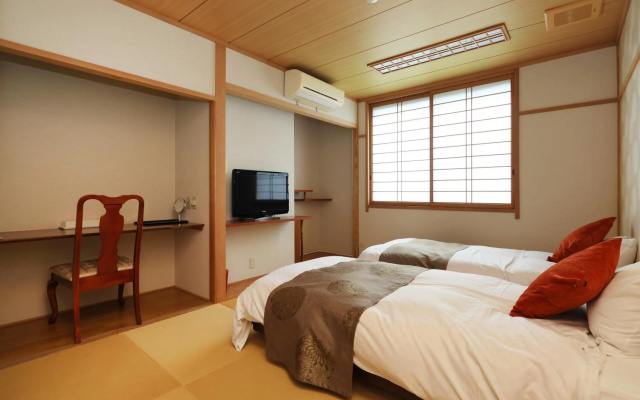 Hotel Katsuragi – Guest Rooms – Matsuyama