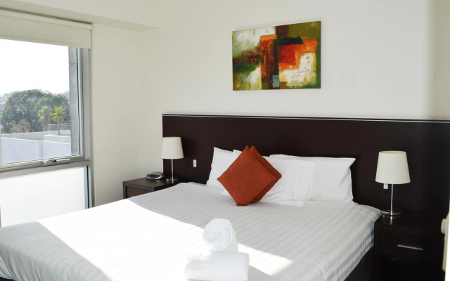 St Kilda Central Apartment Hotel