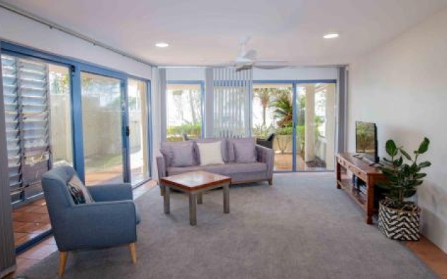 Byron Bay Accom Unit 1 46 Lawson Street, Byron Bay - Nautilus – Guest Rooms – Byron Bay