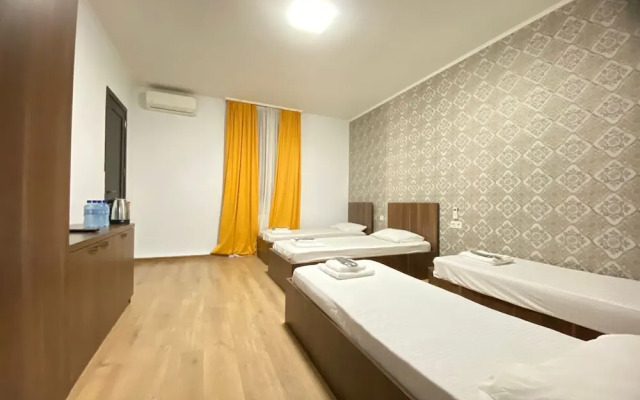 Rostivan Hotel Ve Hostel