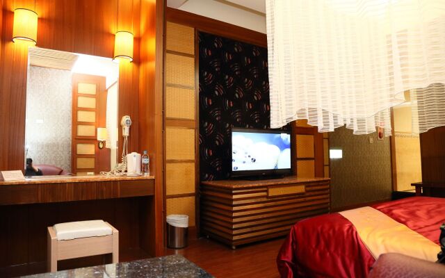 Carther Motel Taichung