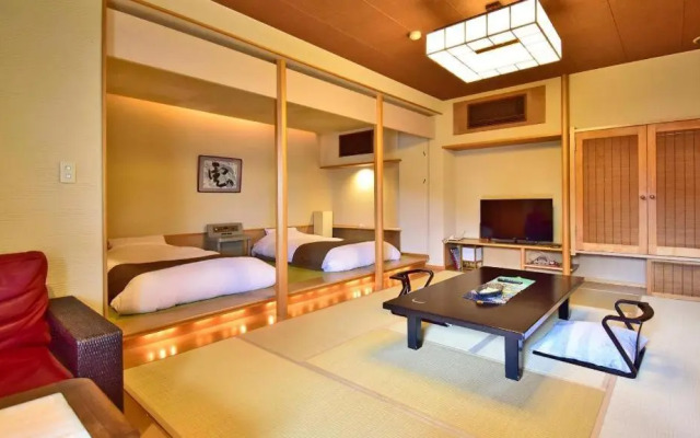 Tsukino Sumika Atami Juraku Hotel