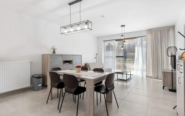 Nice Apartment Near Beach