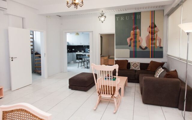 Luxury maisonette in Ilioupoli