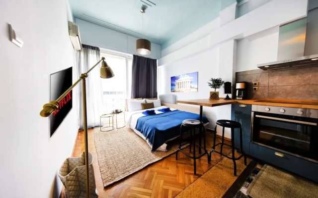 Yourhome under Acropolis Roofdeck w.view