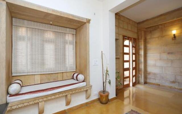 OYO 8100 Hotel Naman Haveli