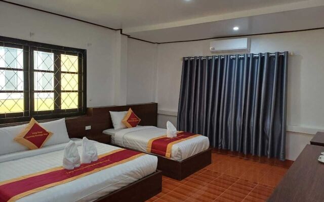 Vang Vieng Charming Boutique Hotel