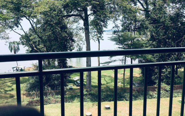Nabinoonya Resort Beach