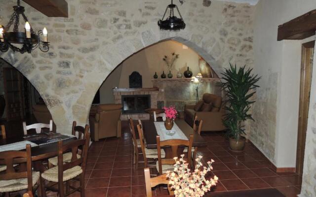 Las Bodegas Del Gilo