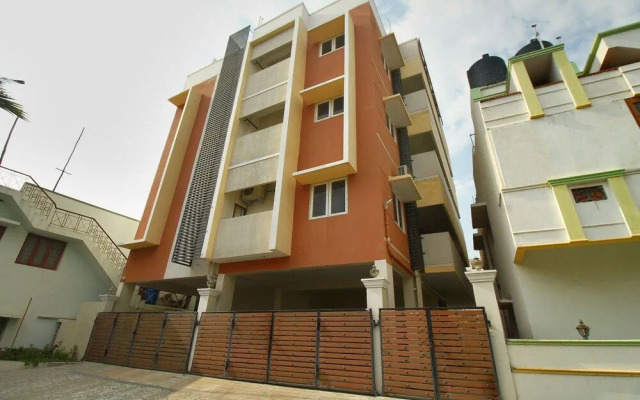 OYO 22536 Vishaak Inn