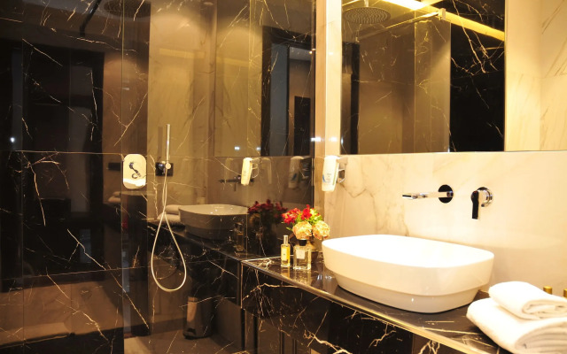 Piccola Navona Roof Garden