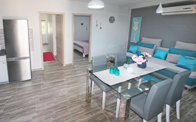 Nice Apartment in Ljubac With 2 Bedrooms and Wifi