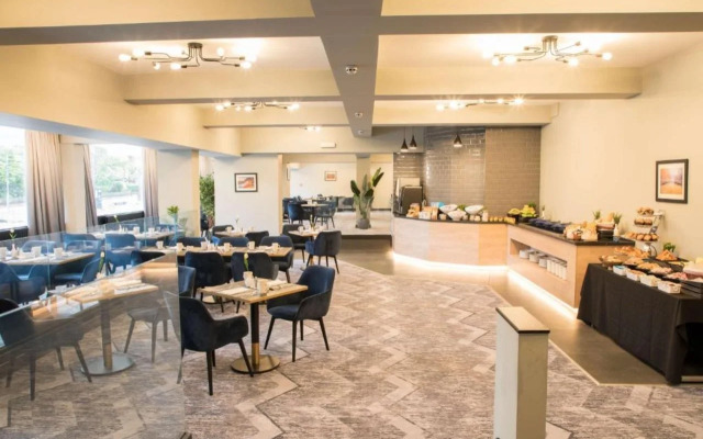 Park Inn by Radisson Bournemouth