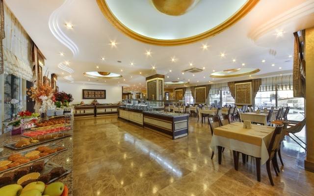 Kleopatra Ada Beach Hotel