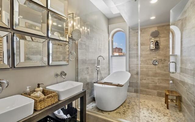 The Cochrane House Luxury Historic Inn