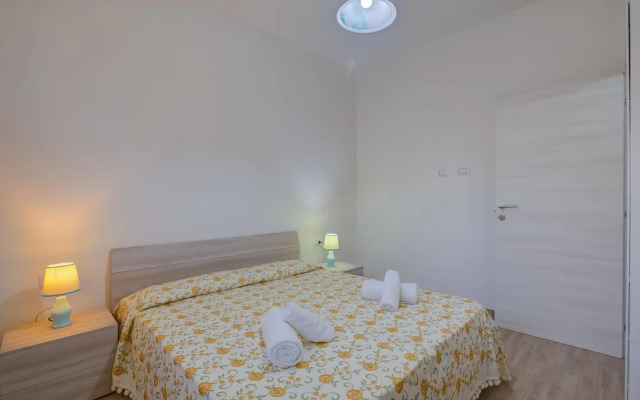 Le Bianche Apartment 4 Close to the Beach