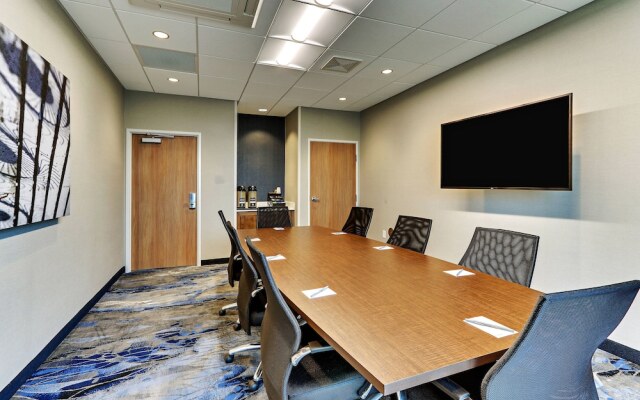 Fairfield Inn & Suites Warsaw