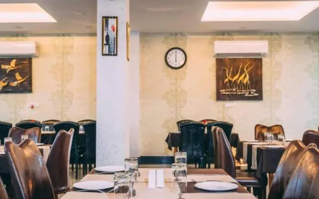Hotel Suraj Palace