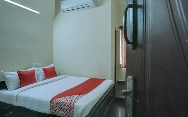 Oyo Flagship 27691 Snv Garden Main Road