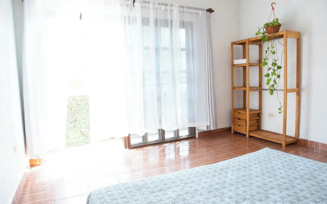 Hikuri House