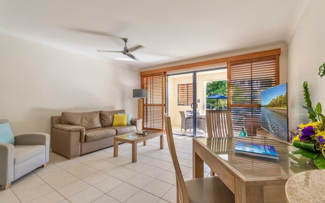 Meridian Port Douglas - Adults only