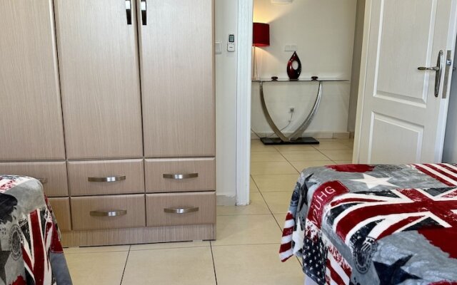 Wonderful 3 bed Duplex in Sought After Prime Community