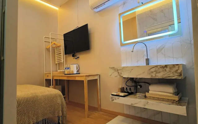 Shanghai Puyi