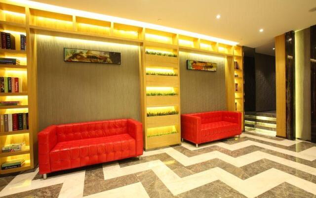 Milan Fashion Hotel Shenzhen North Station Branch