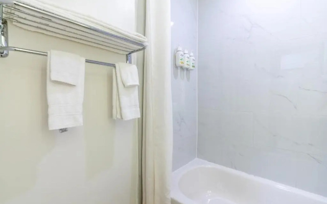 Comfort Inn Midtown