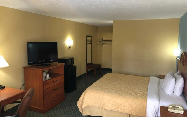Rodeway Inn Joint Base Andrews Area