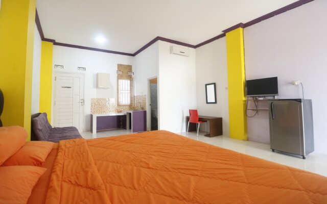 EMWEKA Guest House N Pavillion Balikpapan