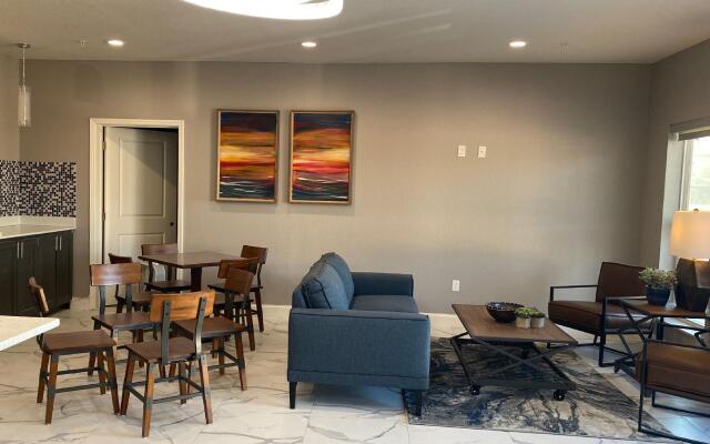 SureStay Plus Hotel by Best Western Ada