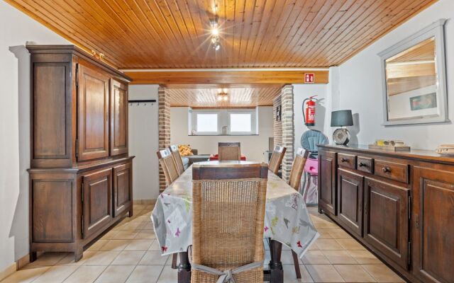 Spacious Seafront Apartment