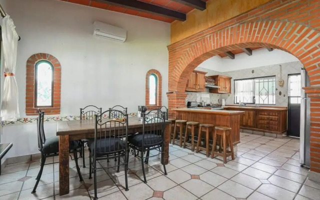 Family house in Oaxtepec Pool & Hot tub