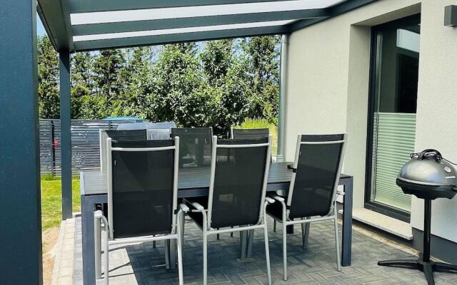 Apartment Helma Near sea Beach With Terrace