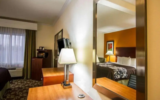 Sleep Inn & Suites I-20