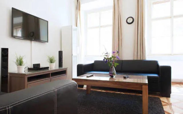 Selinor Old Town Apartments