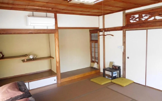 ゲストハウス尾道ポポー Guesthouse Onomichi Pawpaw – Guest Rooms – Onomichi