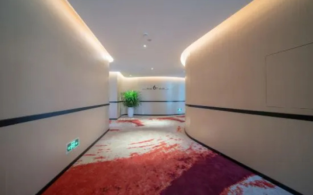 Zhuhai Binhui Bay Hotel (Jinan University)