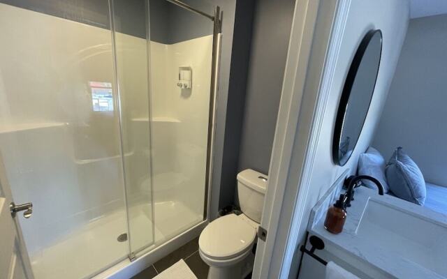 Talkin Tackle Outfitter and Lodge