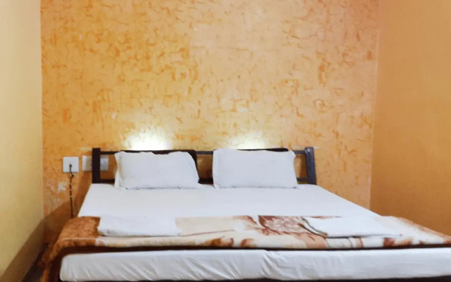 New India Guest House