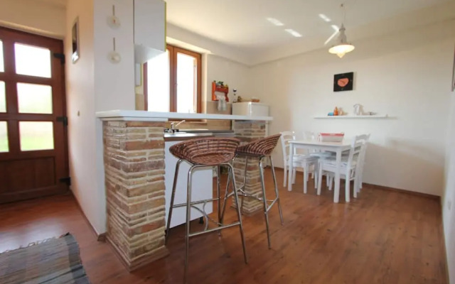 Apartment in Fazana With Garden & Terrace