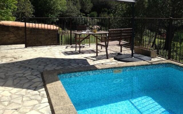 Sous Les Pins
