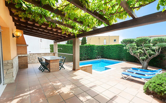 Holiday Home Eva