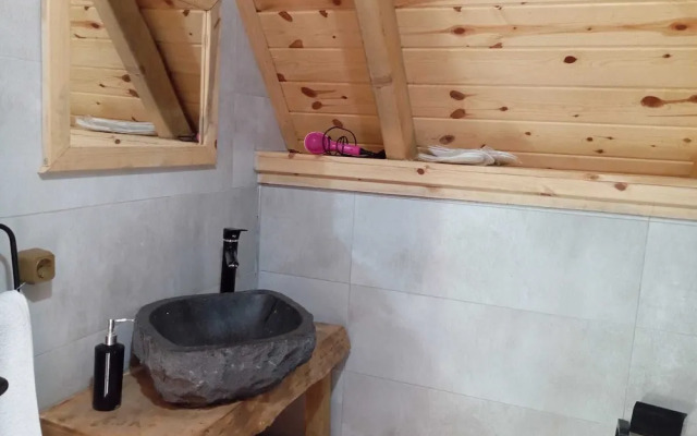 Ona Suit Bungalov