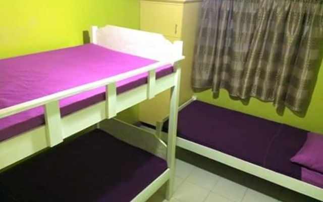 Asistin Transient House