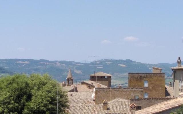 White House Orvieto