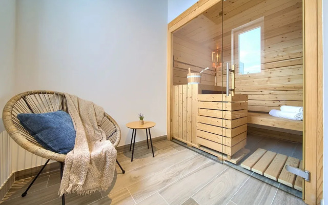 Villa Majestic With Sauna and Beautiful Views