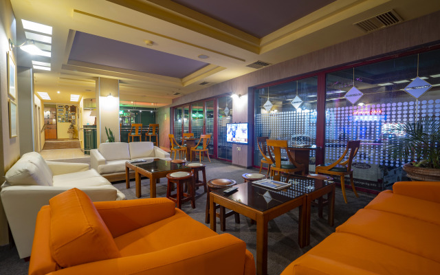 Saint George Hotel & Medical Spa